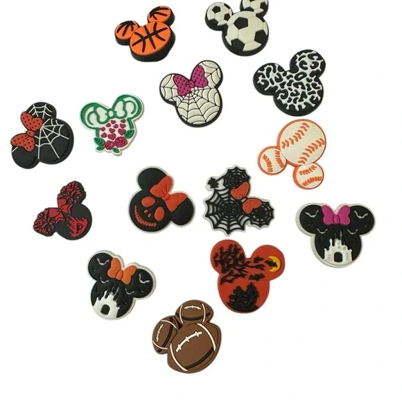 Lot of 15 Croc or Clogs Charms NIB - Picture 2 of 6